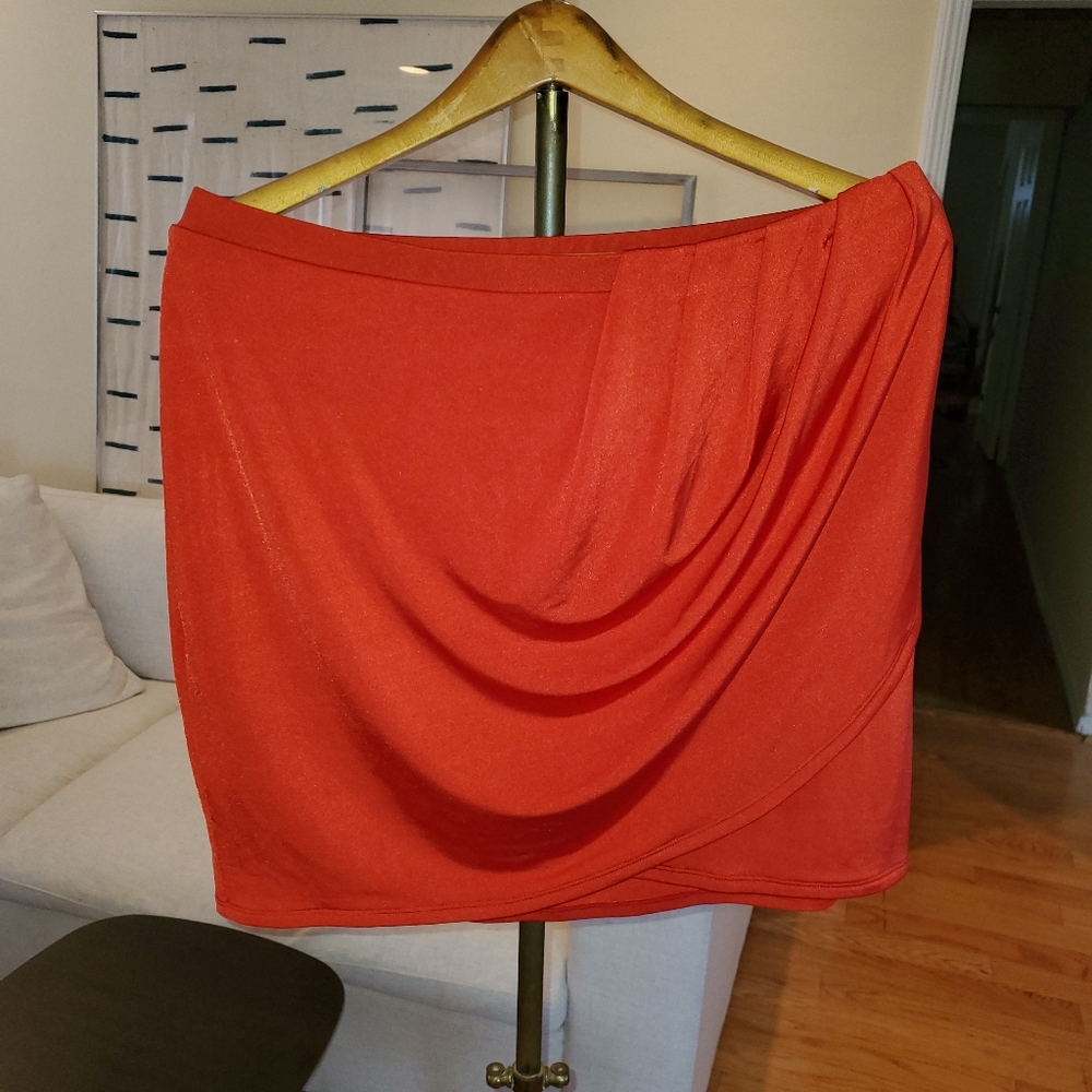EXPRESS NWT Large Vibrant Red mini skirt